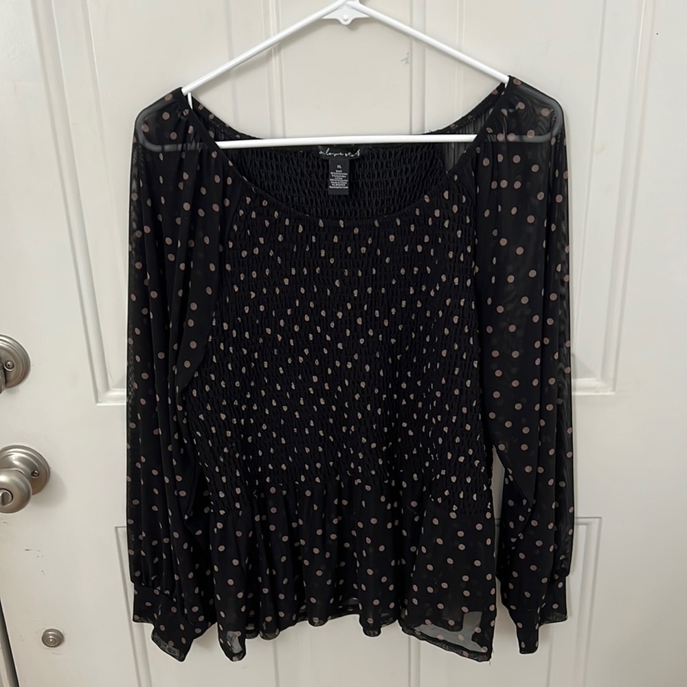 A love story sheer smocked blouse polka dot Xl